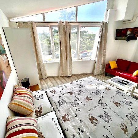 Apartma Skofije I Koper - Spodnje Skofije 174A Apartment Zgornje Skofije Bagian luar foto