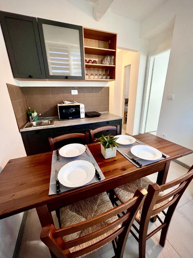 Apartma Skofije I Koper - Spodnje Skofije 174A Apartment Zgornje Skofije Bagian luar foto